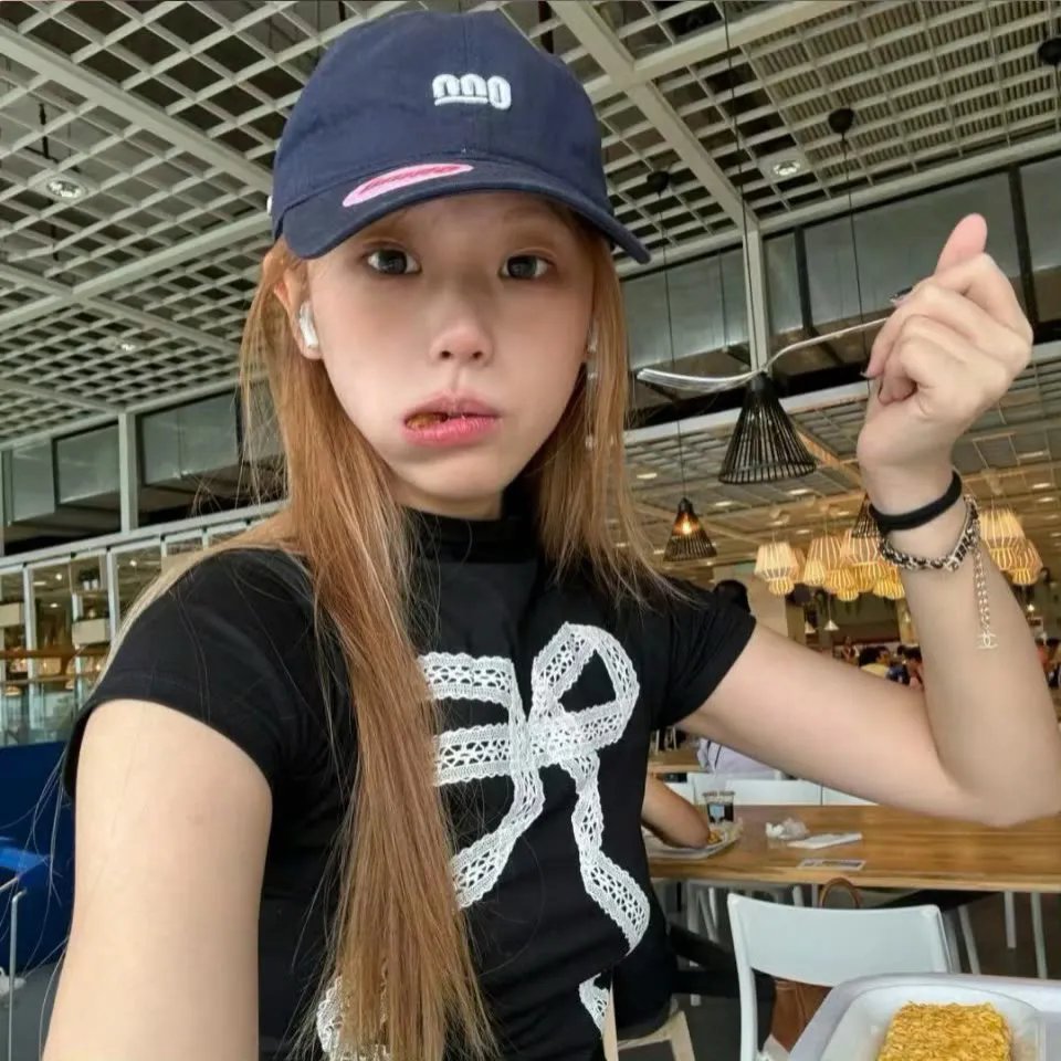 无法隐藏的本能:偷拍